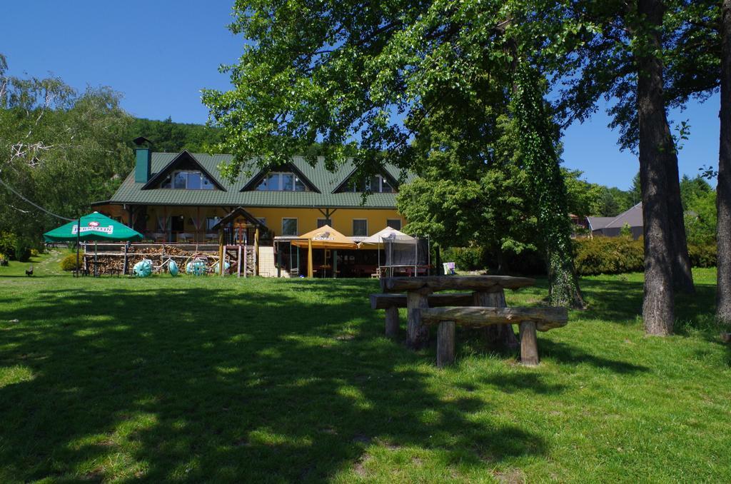 Penzion Pramen Vinné Extérieur photo